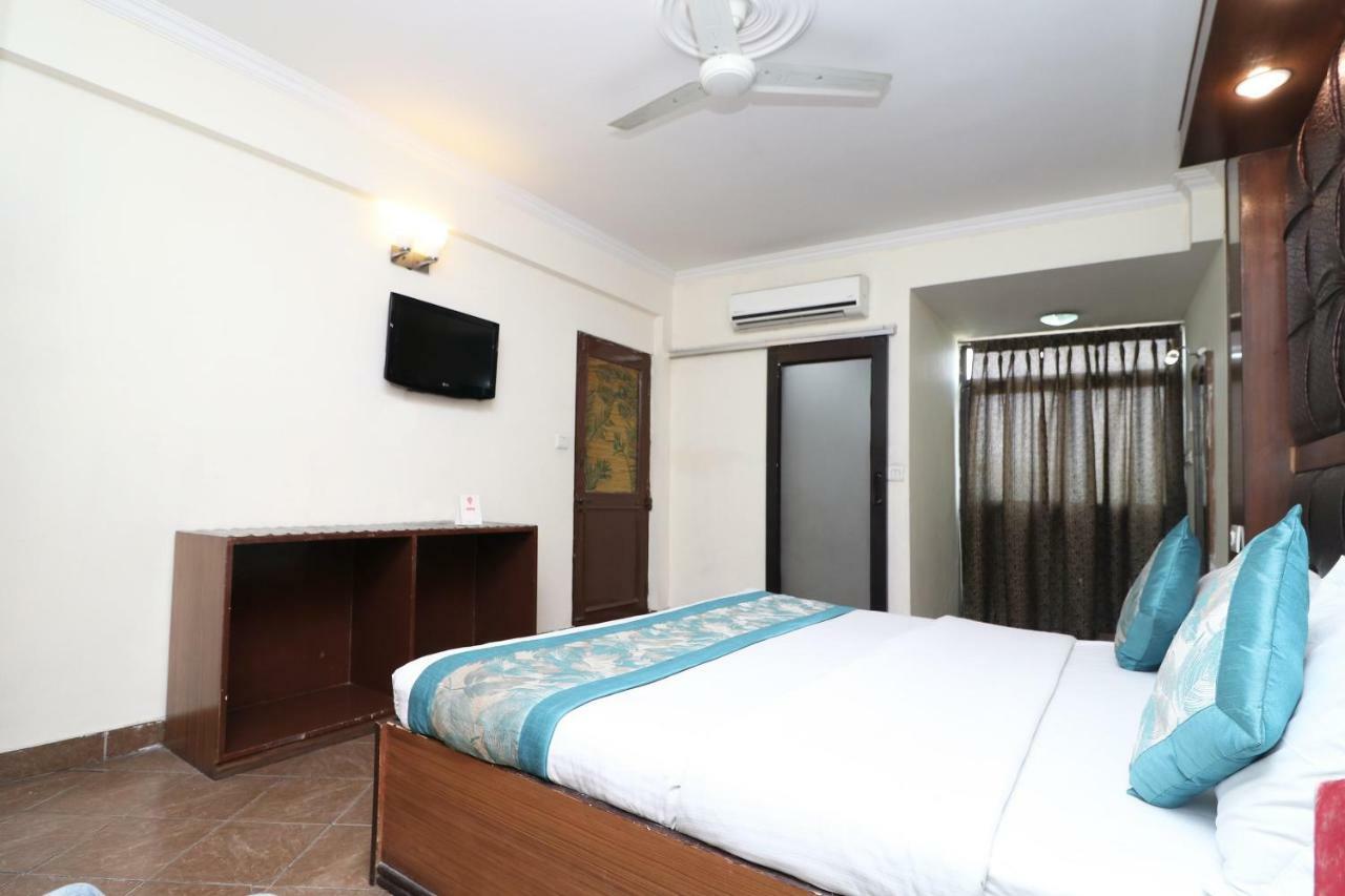 Oyo 1822 Hotel Ambassador Dehradun Exterior photo