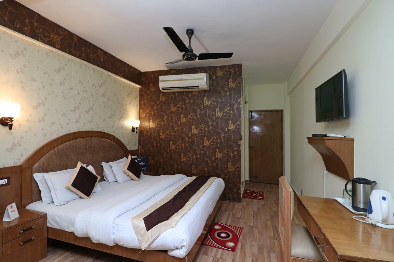 Oyo 1822 Hotel Ambassador Dehradun Exterior photo