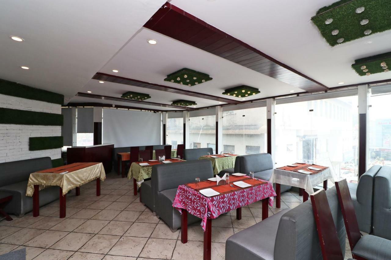 Oyo 1822 Hotel Ambassador Dehradun Exterior photo